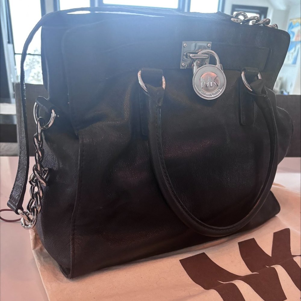 Michael Kors Hamilton Large Handbag